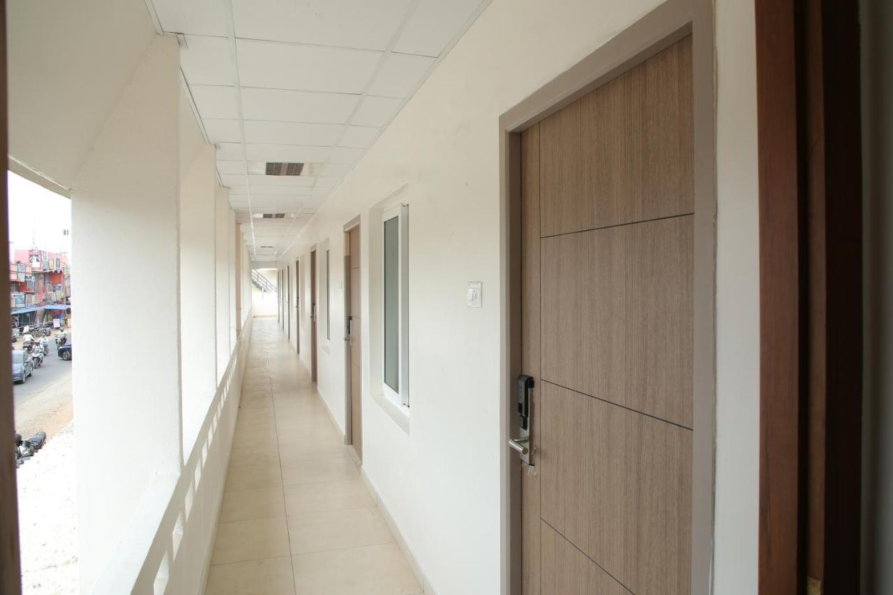 Kalpana Nest Hotel Tudiyalur Buitenkant foto